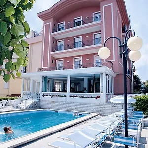 https://hotel-clitunno.emilia-romagnahotels.net
