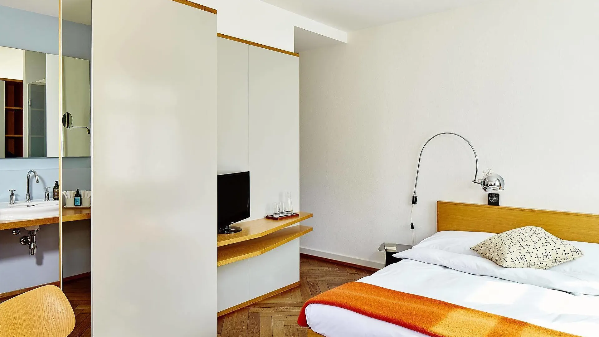 Hotel Krafft Basilej 4*,